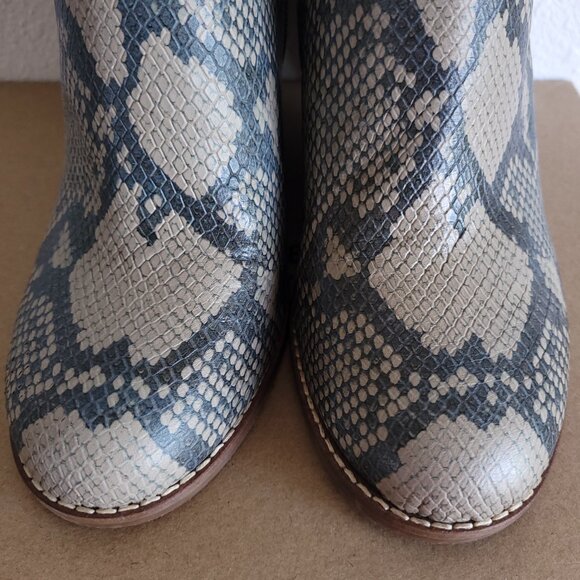 New Lucky Brand Leather Snake Print wedge booties in tan/gray and black - Picture 4 of 12